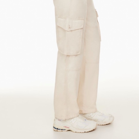 Aritzia Cargo Pants - Picture 2 of 6